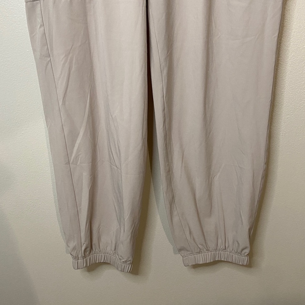 Vuori Villa Cargo Jogger Loungewear Activewear Cargo Taupe Off White  Small - Picture 5 of 8